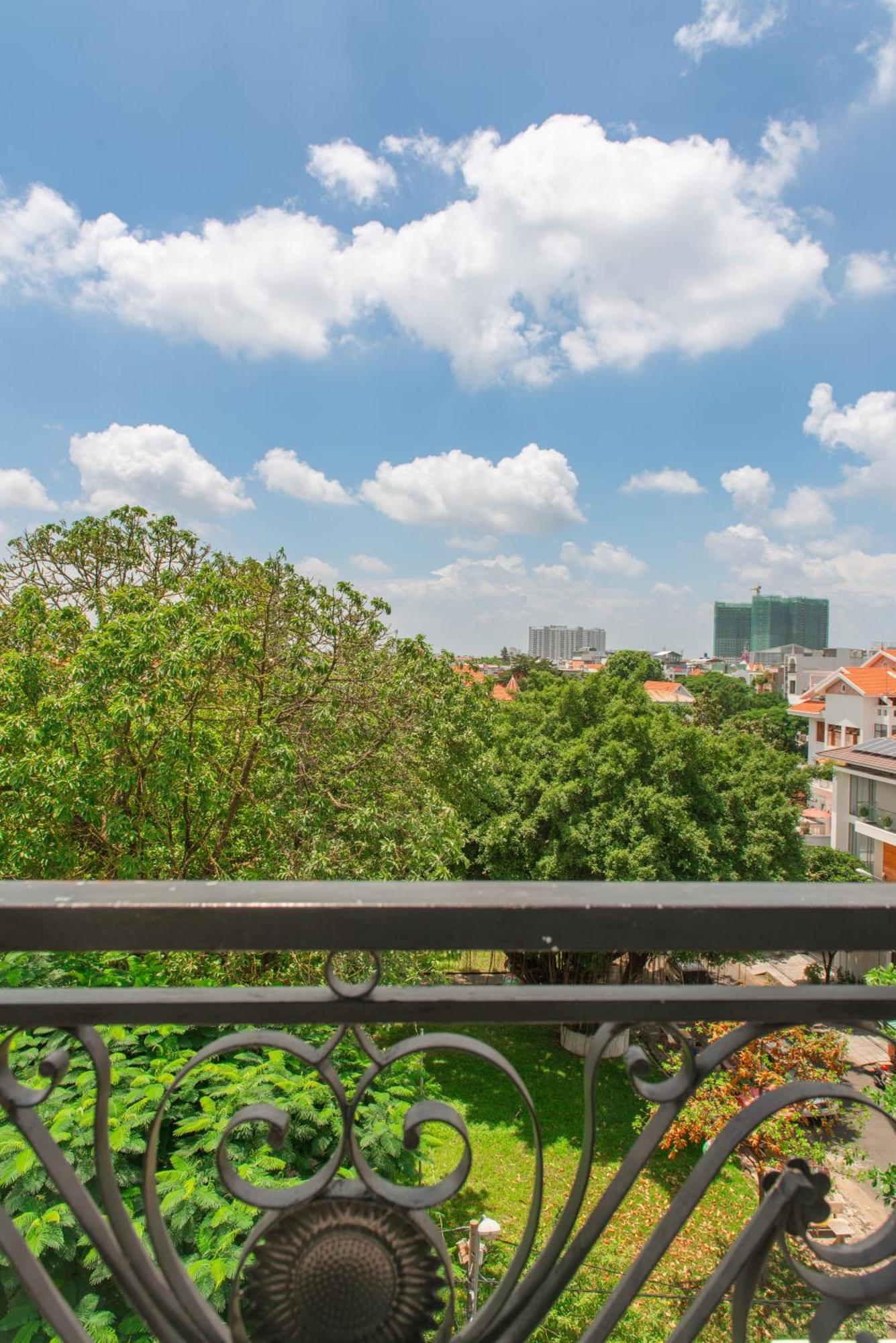 Anh Dao Hotel Ho Chi Minh City Exterior photo